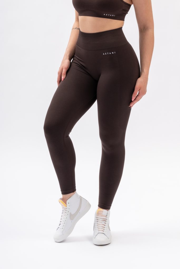 Astani Bliss Buxur Brúnar