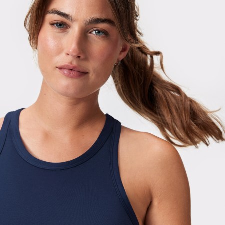 Stronger The One Hlýrabolur Dökkblár