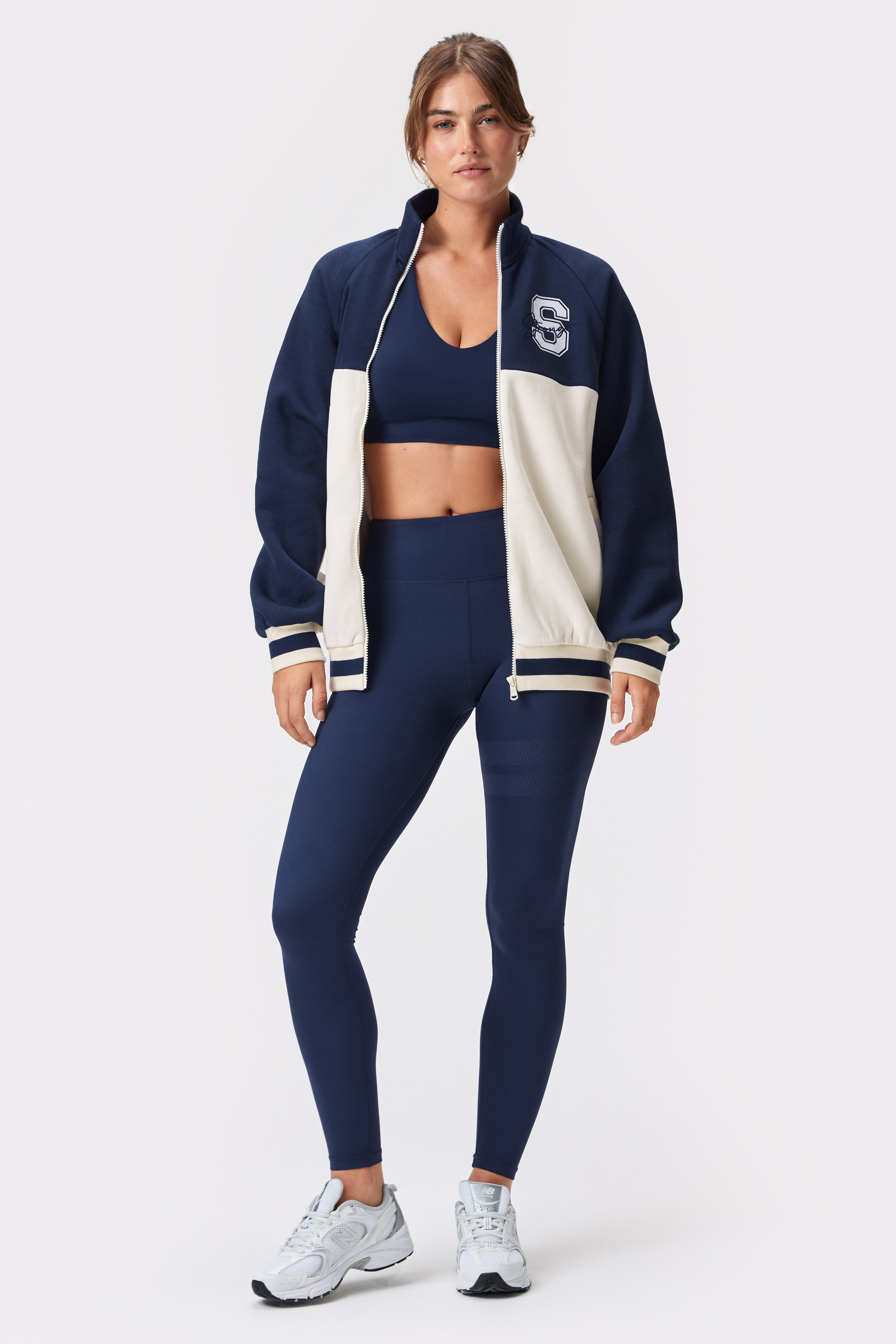 Stronger Varsity Zip Peysa