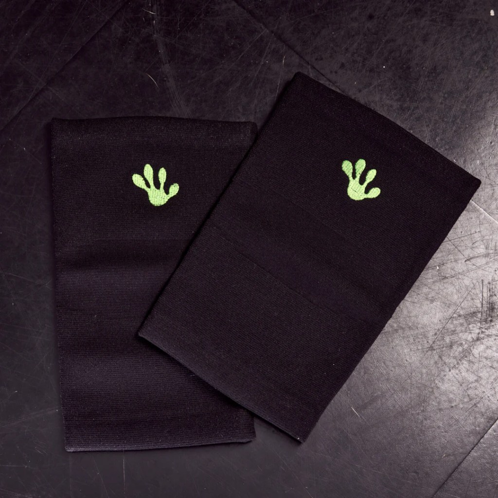 Frog WOD Hnéhlífar- Lite Black